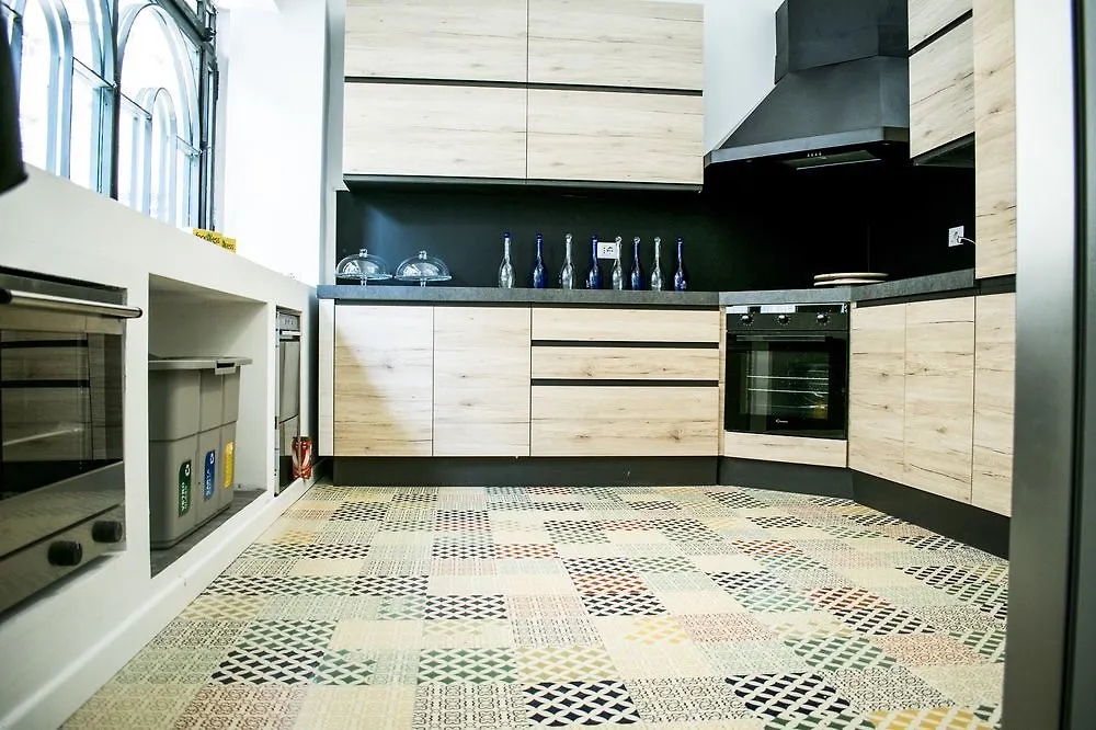 Hostel Trastevere Рим 5*,